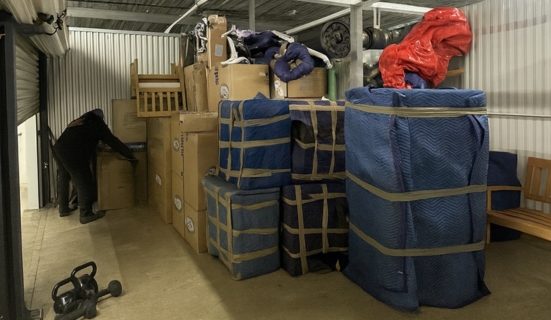 Warehouse storage vaults